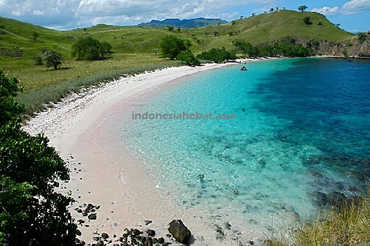Pantai di Lombok yang wajib dikunjungi
